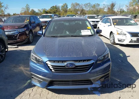 2022 Subaru Legacy Premium z USA, uszkodzony, nr VIN 4S3BWAC61N3024455